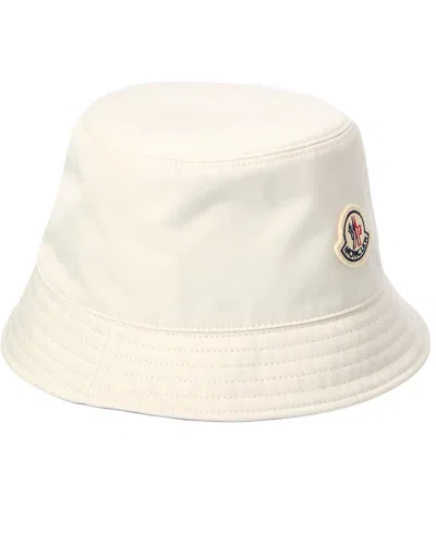 Moncler Logo-patch Bucket Hat In Metallic