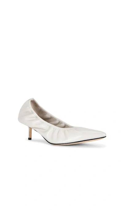 Studio Amelia Rhodes Elasticated Pumps In White