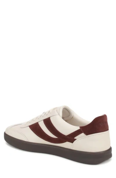 Vince Oasis Sneaker In Neutral