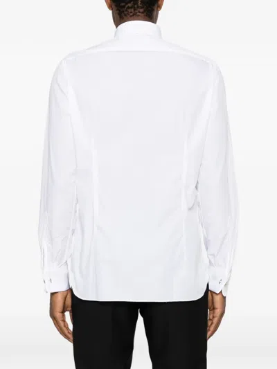Truzzi 플리츠 빕 윙 칼라 셔츠 In White