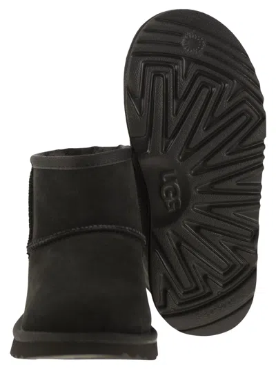 Ugg Mini Classic Ii - Boot In Black