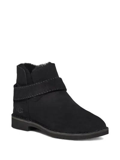 Ugg Mckay Classic Boots In Black
