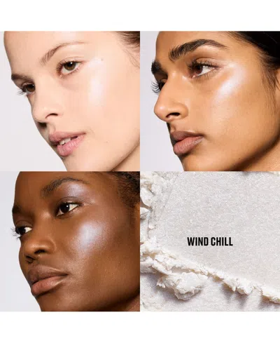 Mac Glow Play Bouncy Highlighter In Wind Chill