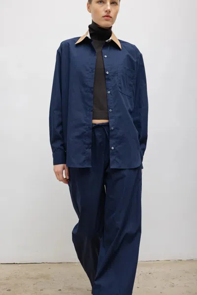 Leset Pre-order: Yoshi Contrast Classic Button Down In Blue