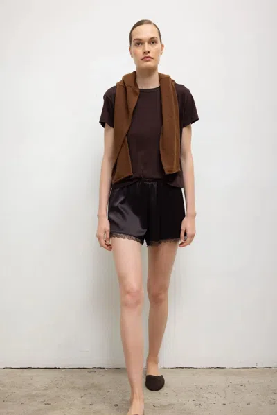 Leset Barb Lace Short In Black