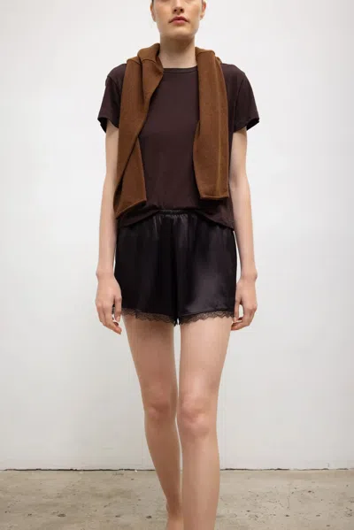 Leset Barb Lace Short In Black