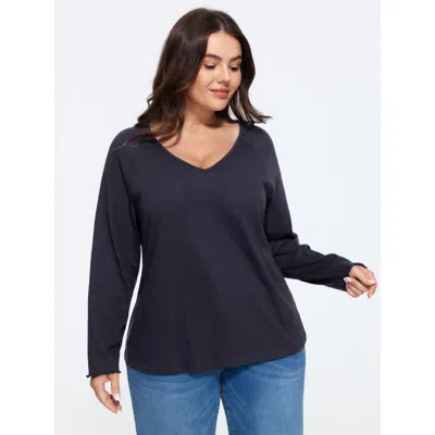 Bloomchic Textured V‑neck Raglan Long Sleeve Basic T-shirt In Blue