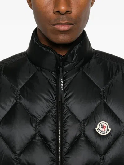 Moncler Erelia Diamond Quilted Down Vest In Black