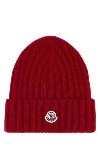Moncler Cable-knit Wool Beanie With Logo In Burgundy In Red