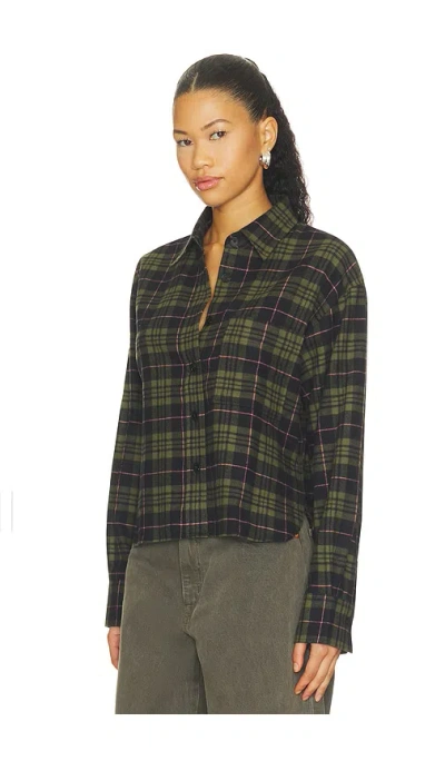 Closed Cropped Oversized Shirt In Green