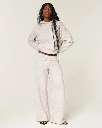 Hollister Low-rise Snow Leopard Print Baggy Sweatpants In Light Gray