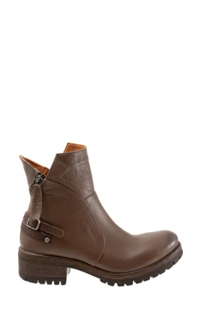 Bueno Fallon Bootie In Brown