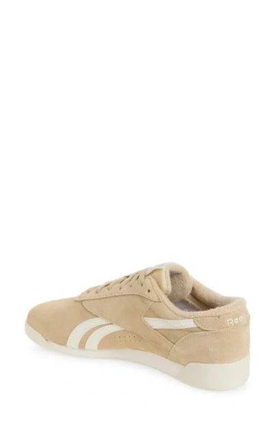 Reebok Freestyle Low Sneaker In Neutral