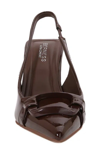 Berness Cindy Slingback Pump In Brown