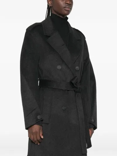 The Dynamis Studio Raglan-sleeve Button-down Coat In Black