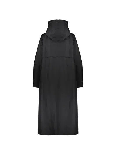 Herno Waterproof Single-breasted Coat In Black