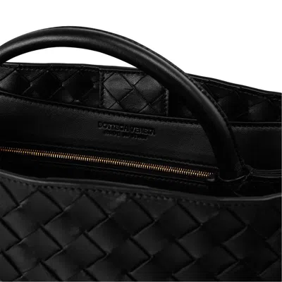 Bottega Veneta Woven Shoulder Bag In Pattern