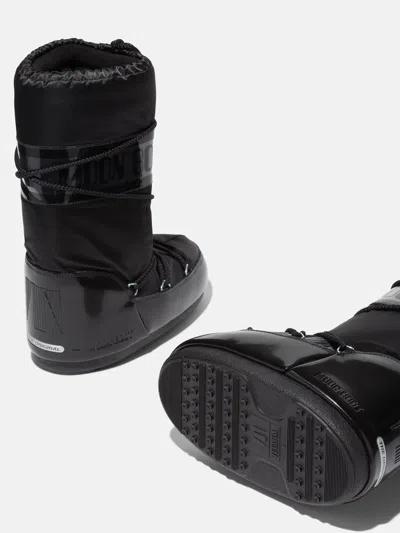 Moon Boot Short Snow Boots In Black