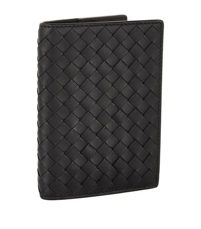 Bottega Veneta Intrecciato Weave Leather Passport Cover In Black