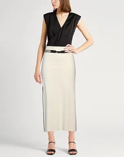 Max Mara Solid Knit Pencil Skirt In White