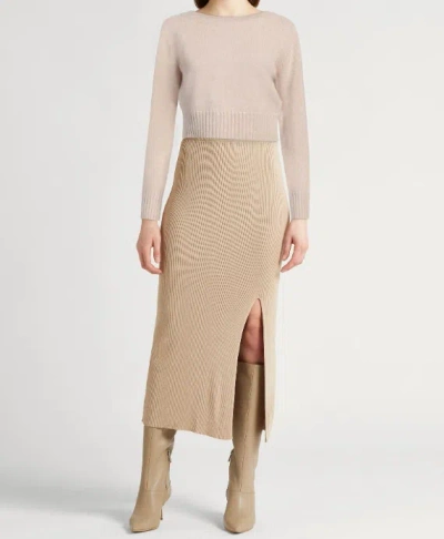 Max Mara In Nude