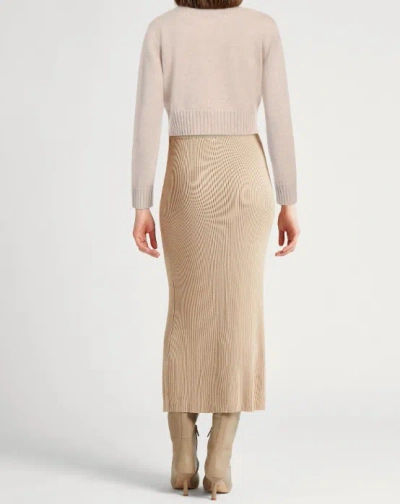 Max Mara In Nude