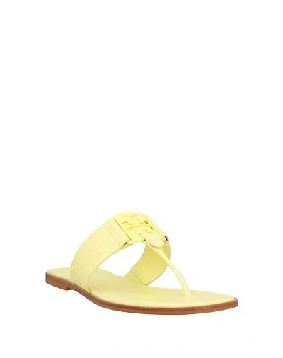 Tory Burch Woman Thong Sandal Pastel Yellow Size 8 Leather In Yellow