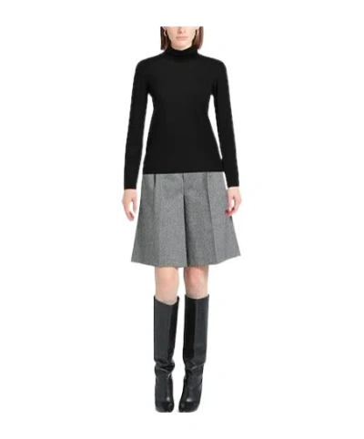 Max Mara Solid Lightweight Wool Turtleneck Sweater In Black