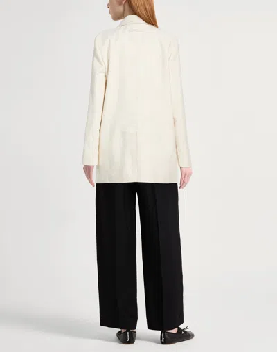 Maxco. Double-breasted Suit Jacket In White