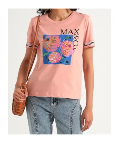 Maxco. Logo T-shirt In Pink