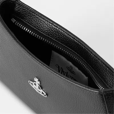 Dsquared2 Logo Shoulder Bag In Black