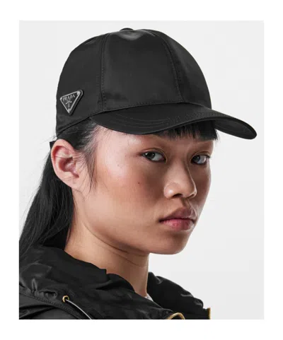 Prada Logo Baseball Cap In Nero