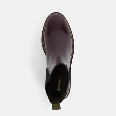 Barbour Solid Color Chelsea Boots In Black