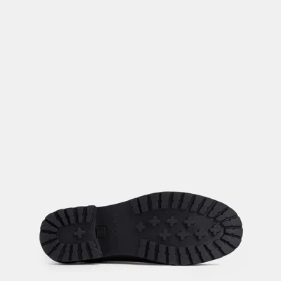 Barbour Solid Color Chelsea Boots In Black
