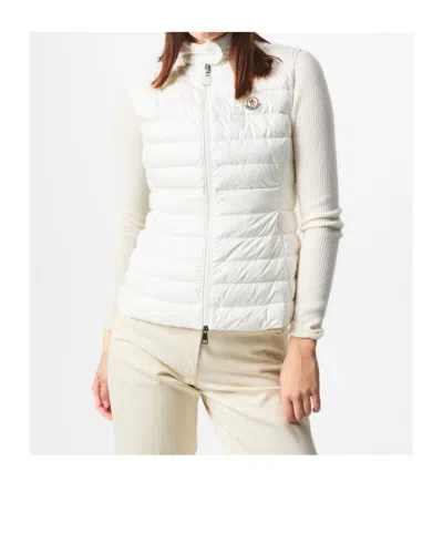 Moncler Sleeveless Down Jacket In White