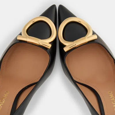 Ferragamo Pointed-toe Versatile High Heels In Black