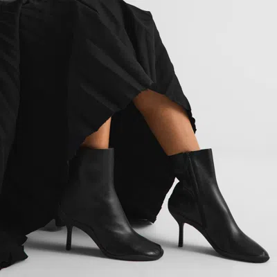 Balenciaga Solid Color Ankle Boots In Multi