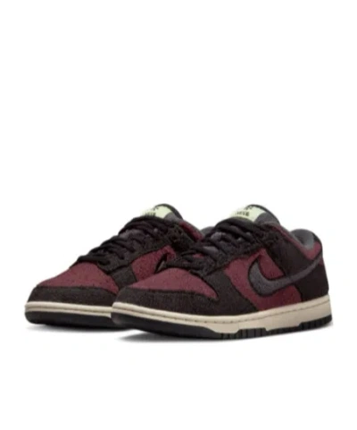 Nike Dunk Low Sneakers In Multi