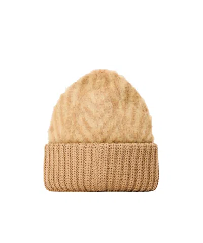 Fendi Solid Knit Beanie In Brown