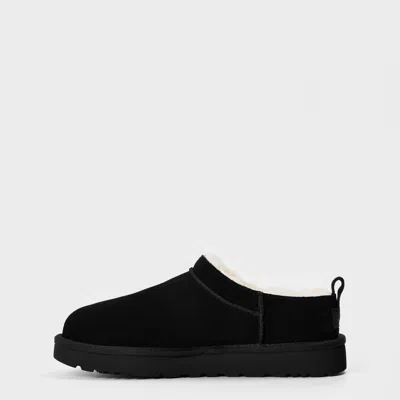 Ugg Classic Micro Water-repellent Suede Platform Ankle Boots In Black