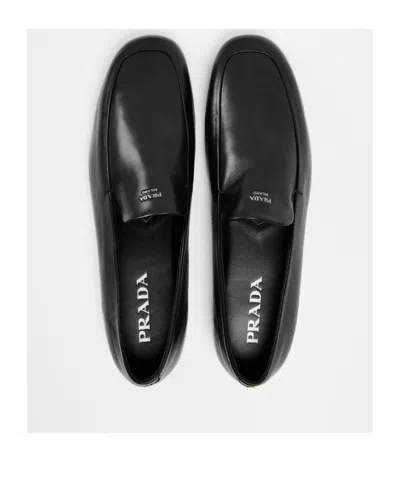Prada Solid Color Loafers In Black