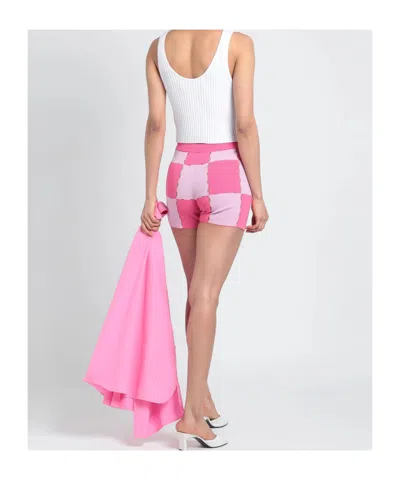 Jacquemus Plaid Pattern Shorts In Pink