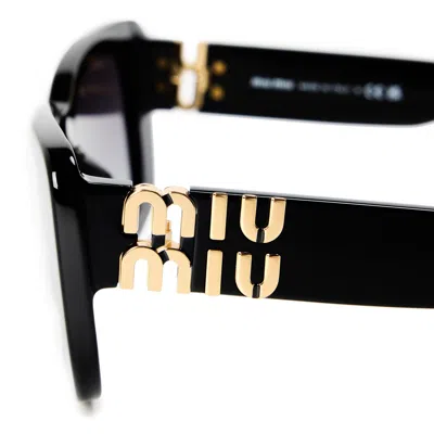 Miu Miu Rectangular Sunglasses In Black