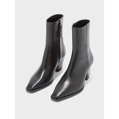 Aeyde Solid Color Ankle Heeled Boots In Black
