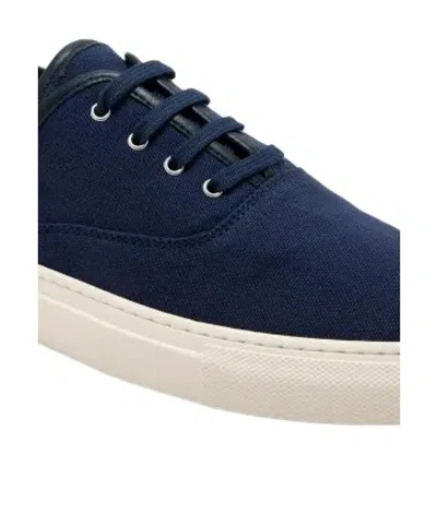 Common Projects Lace-up Sneakers In Black