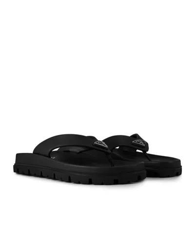 Prada Logo Flip-flops In Black