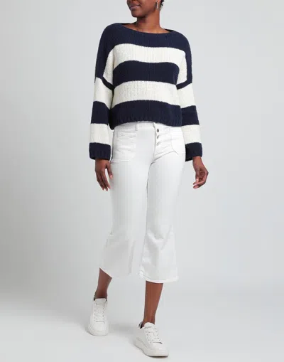 Maxco. Belt Loop Jeans In Off White