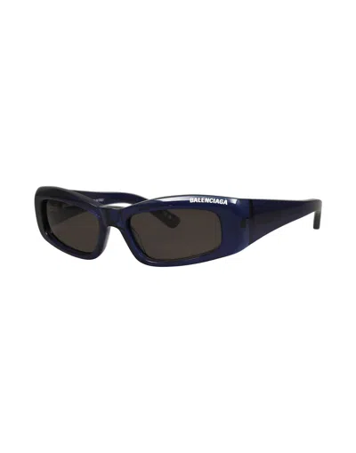 Balenciaga Rectangular Plastic Frame Glasses In Black