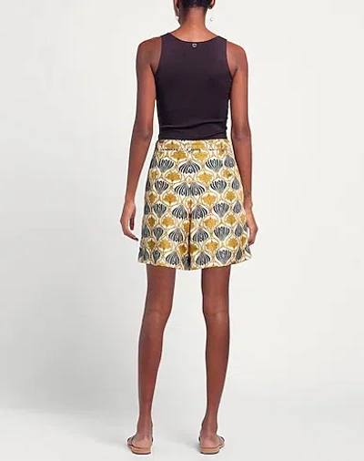 Max Mara Simple Printed Shorts In Multicolor