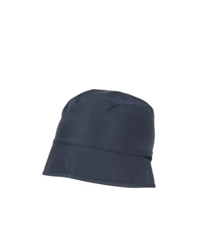 Weekend Max Mara Plain Colour Hats In White